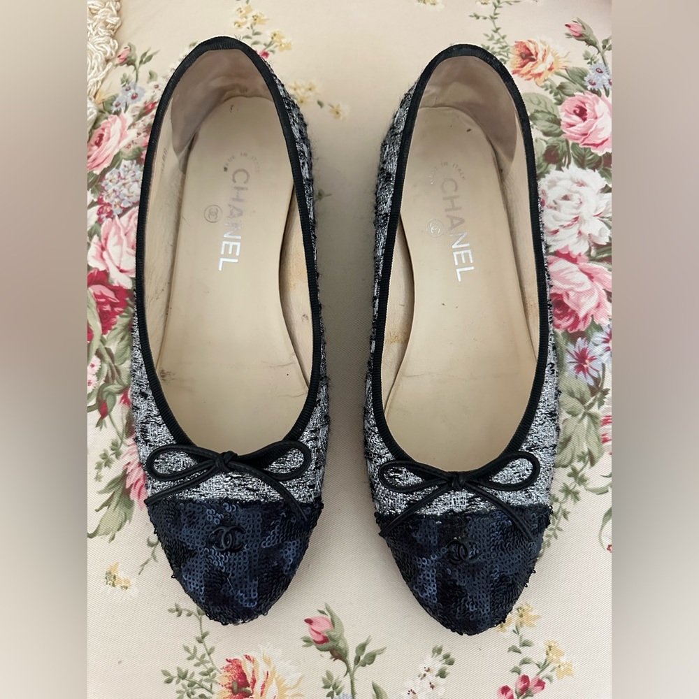 Authentic Chanel ballet flats.